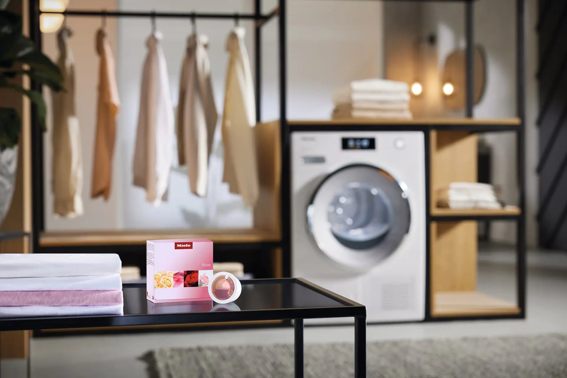 Aromatizues për tharëse rrobash Rose - Miele