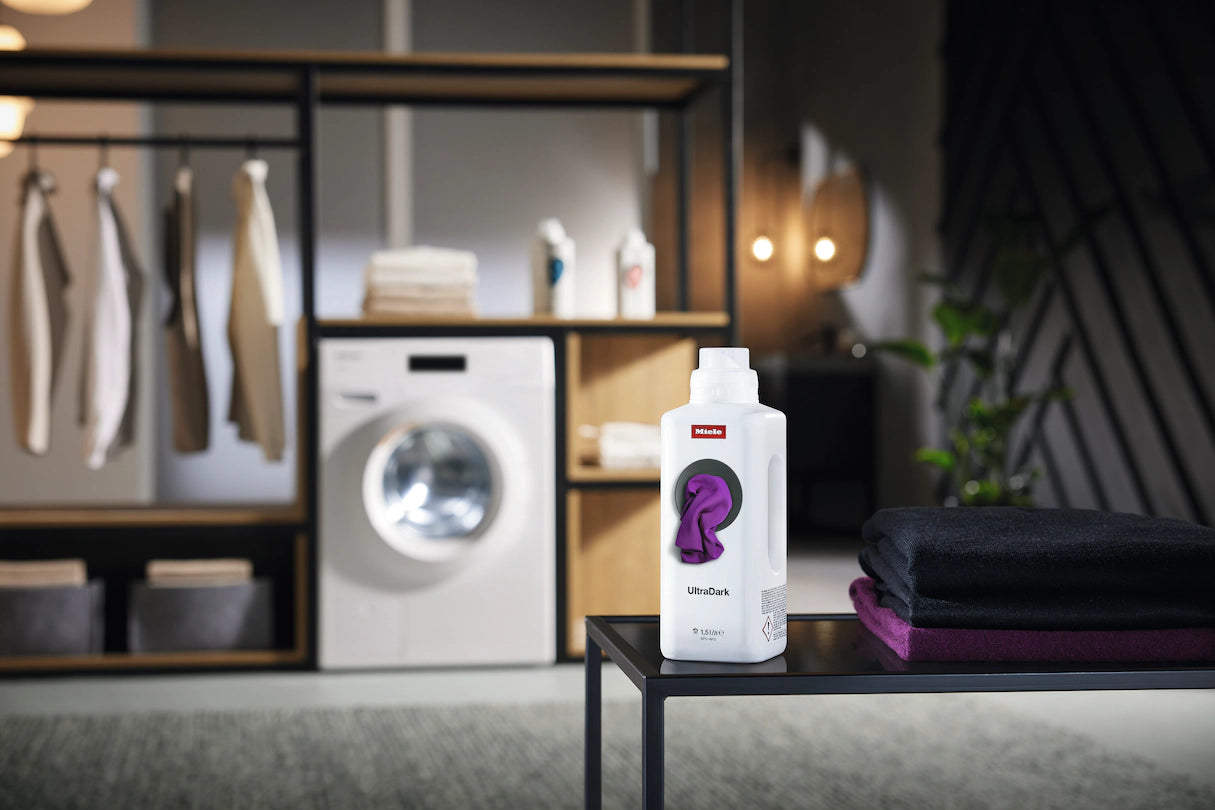 UltraDark Detergjent i lëngshëm për lavatriçe - Miele