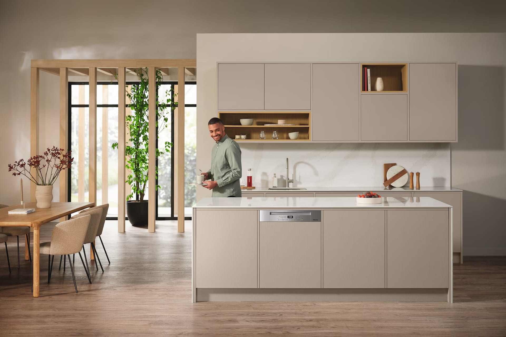 LAVASTOVILJE GJYSMË INKASO MIELE G 5410 SCi Active Plus CleanSteel