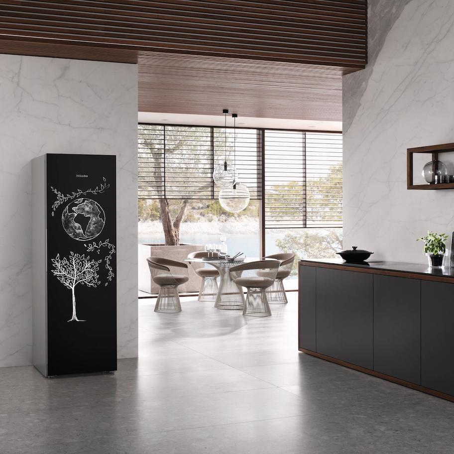 FRIGORIFER NGRIRËS JOINKASO MIELE FNS 4782 E Blackboard