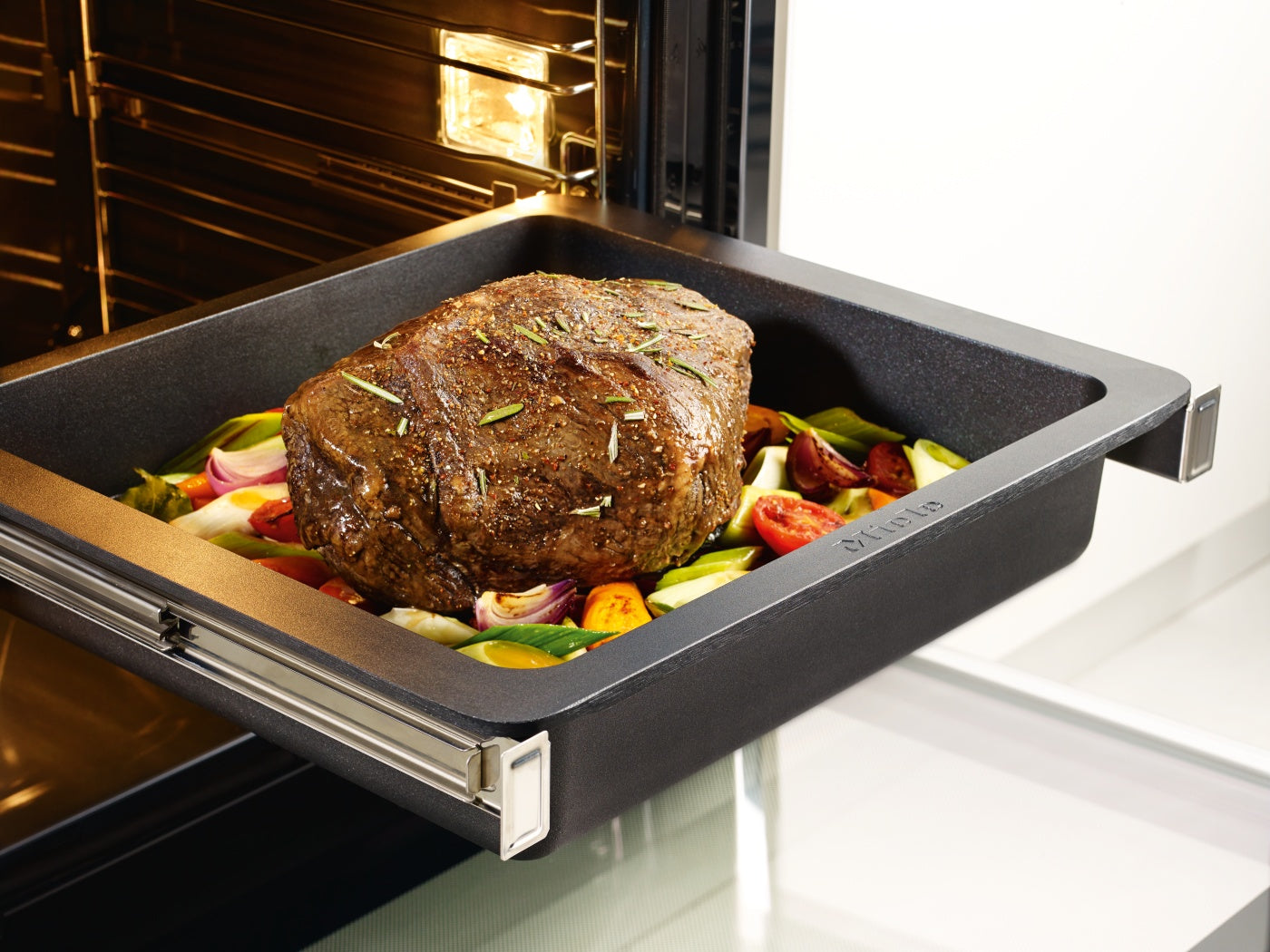 Tavë Miele HUB 5001-XL