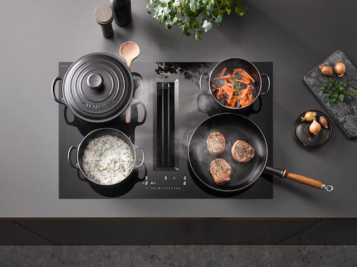 PIANURË ME ASPIRATOR TË INTEGRUAR MIELE KMDA 7676 FL-U BlackPerfection
